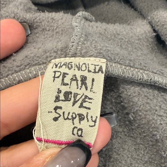 Magnolia Pearl Oceanside Fritza Hoodie - Picture 5 of 9